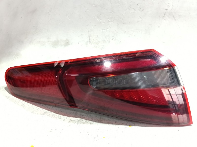 Recambio de piloto trasero izquierdo para alfa romeo stelvio (949_) 2.0 q4 (949.axa2a) referencia OEM IAM 20800999  