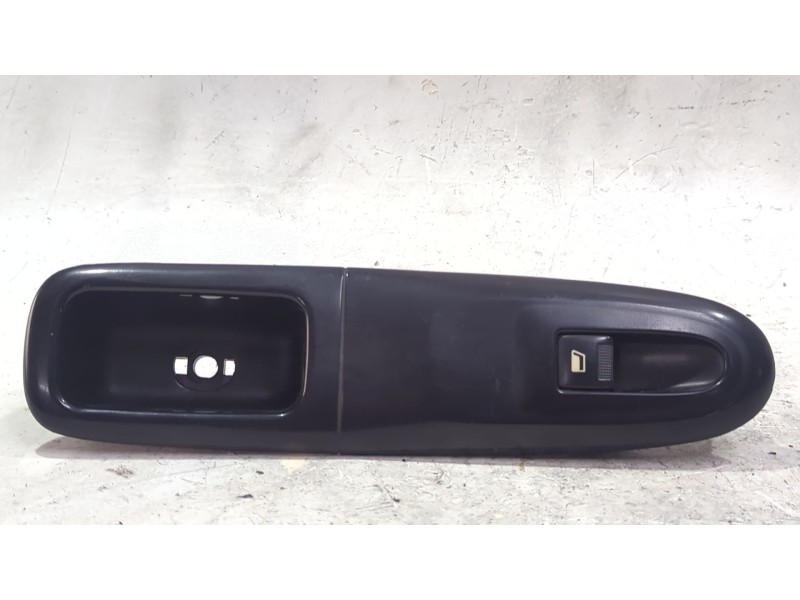Recambio de mando elevalunas trasero derecho para peugeot 406 (8b) 2.0 hdi 110 referencia OEM IAM   