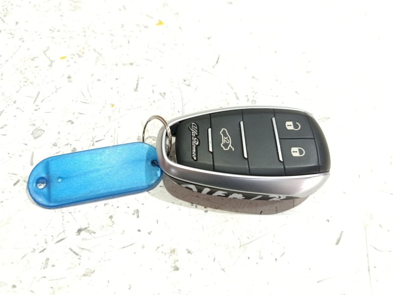 Recambio de llave de contacto para alfa romeo stelvio (949_) 2.2 jtdm q4 (949.axe2a) referencia OEM IAM   