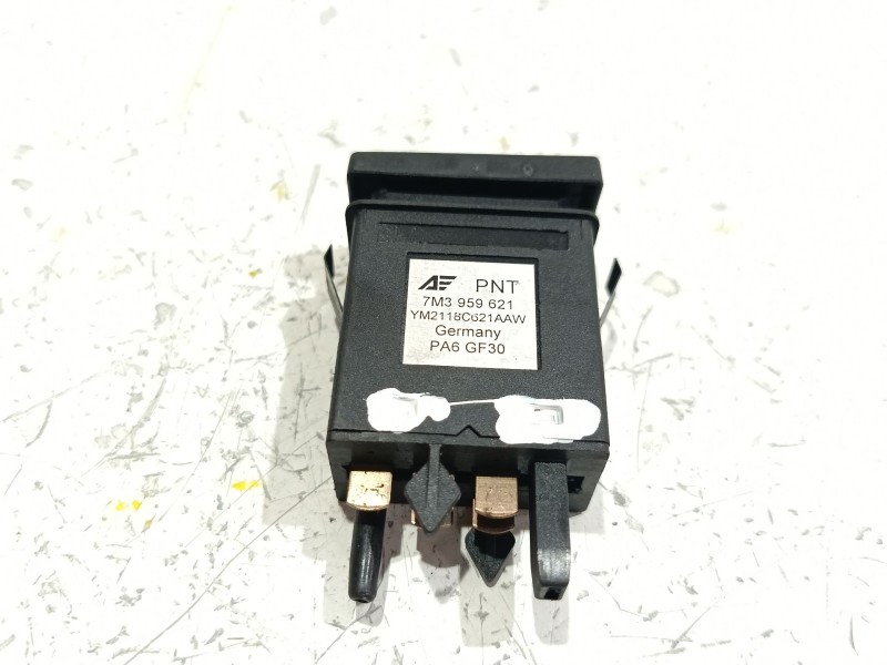 Recambio de boton luneta termica para seat alhambra (7v8)(01.1996) 1.9 tdi referencia OEM IAM 7M3959621  