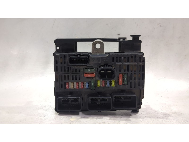 Recambio de caja reles / fusibles para citroën c4 i (lc_) 1.6 hdi referencia OEM IAM   