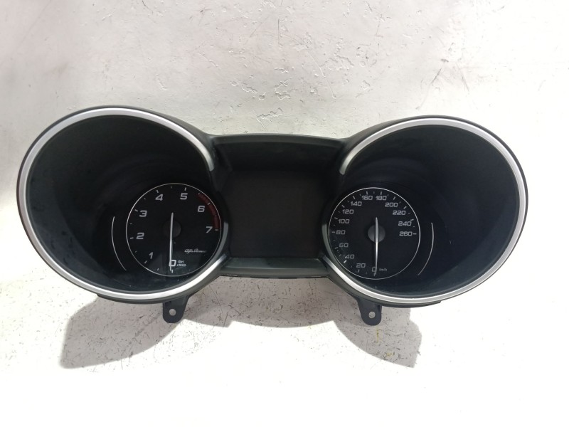 Recambio de cuadro completo para alfa romeo stelvio (949_) 2.0 q4 (949.axa2a) referencia OEM IAM A2C16246300  