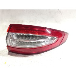 PILOTO TRASERO DERECHO DS7313404FG 