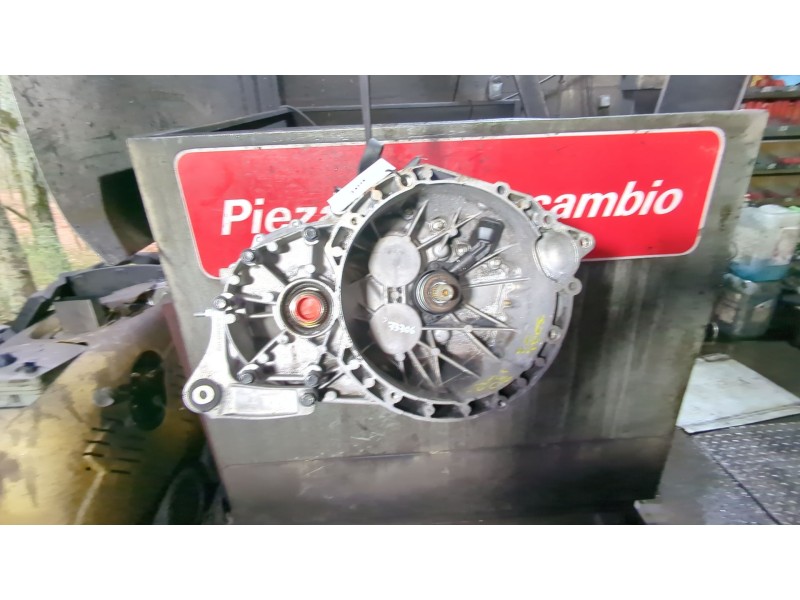 Recambio de caja cambios manual para ford kuga i 2.0 tdci referencia OEM IAM 8V4R7002BF  