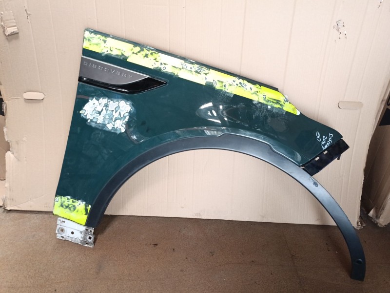 Recambio de aleta delantera derecha para land rover discovery v (l462) 2.0 sd4 4x4 referencia OEM IAM   