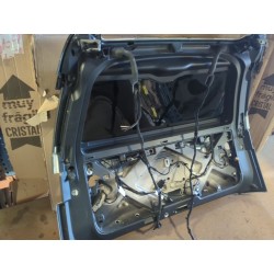 Recambio de porton trasero para land rover discovery v (l462) 2.0 sd4 4x4 referencia OEM IAM   
