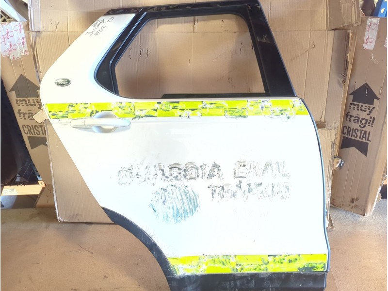 Recambio de puerta trasera derecha para land rover discovery v (l462) 2.0 sd4 4x4 referencia OEM IAM   