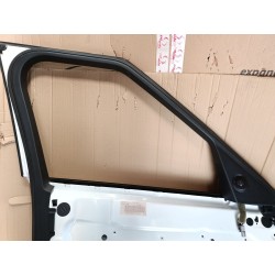 Recambio de puerta delantera izquierda para land rover discovery v (l462) 2.0 sd4 4x4 referencia OEM IAM   