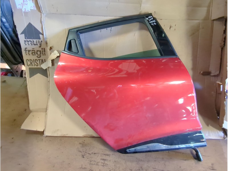 Recambio de puerta trasera derecha para renault clio iv (bh_) 1.2 16v referencia OEM IAM   