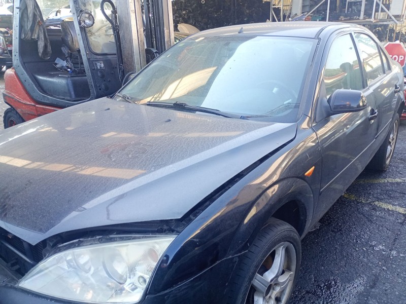 FORD MONDEO III SEDÁN (B4Y)