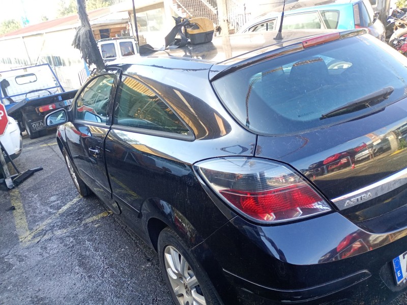 opel astra h (a04) del año 2005