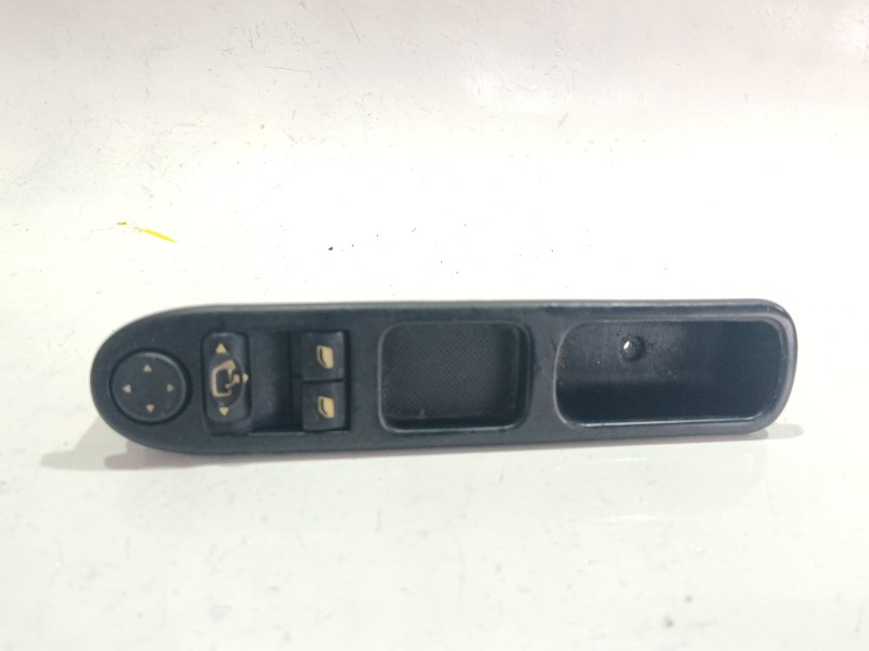 Recambio de mando elevalunas delantero izquierdo para peugeot 307 (3a/c) 2.0 16v referencia OEM IAM 53269706  