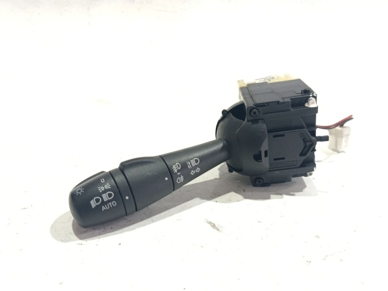 Recambio de mando intermitentes para renault clio iv (bh_) 1.2 16v referencia OEM IAM 255675887R  