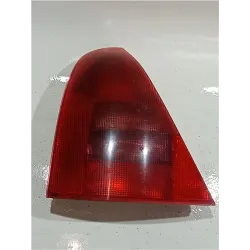 Recambio de piloto trasero izquierdo para renault clio ii fase i (b/cb0)(1998) 1.9 d (b/cb0e) referencia OEM IAM 7700410515  