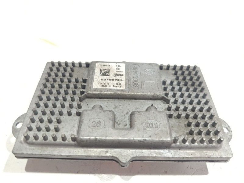 Recambio de centralita faros xenon para land rover discovery v (l462) 2.0 sd4 4x4 referencia OEM IAM 90108729  