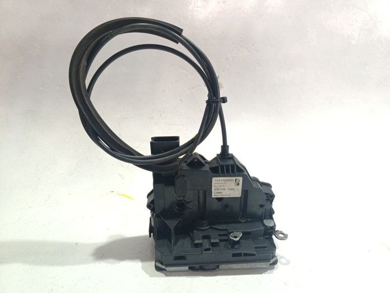 Recambio de cerradura puerta lateral derecha para peugeot boxer furgoneta 2.2 hdi 110 referencia OEM IAM 1347523080  