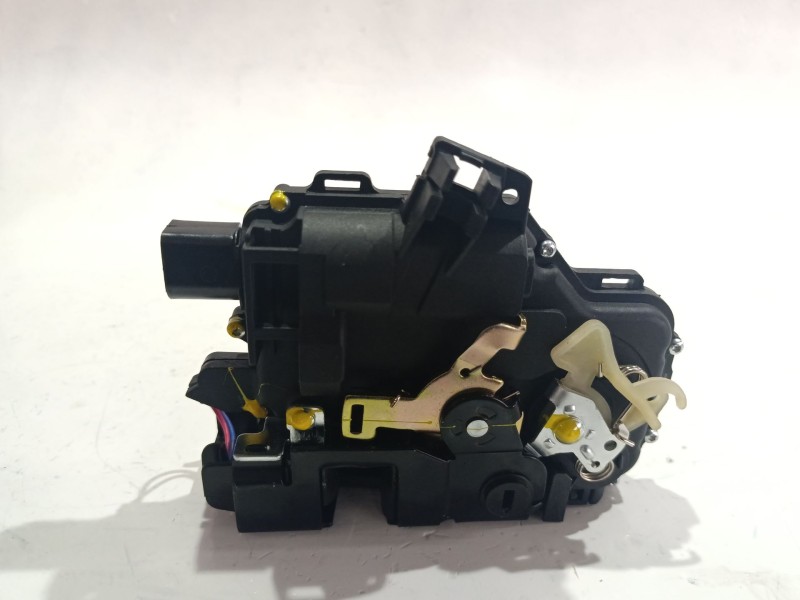 Recambio de cerradura puerta delantera derecha para seat leon (1m1) 1.4 16v referencia OEM IAM 3B4839016A  