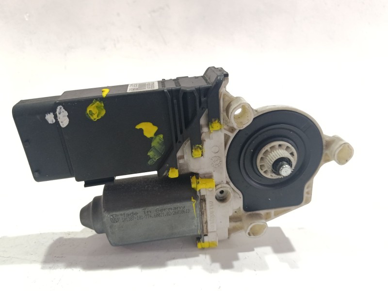 Recambio de motor elevalunas delantero izquierdo para seat leon (1m1) 1.9 tdi referencia OEM IAM 9776101432203  