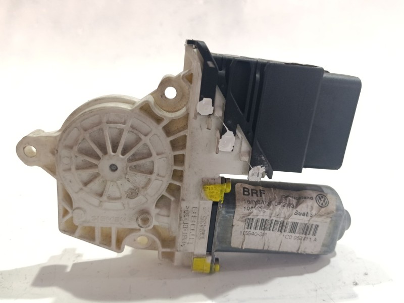 Recambio de motor elevalunas trasero izquierdo para seat leon (1m1) 1.9 tdi referencia OEM IAM 9776105406301  