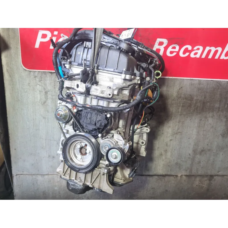 Recambio de motor completo para citroën c3 iii (sx) 1.2 puretech 82 referencia OEM IAM HM05  