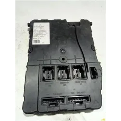 Recambio de caja fusibles/rele para renault megane ii berlina 3p (10.2002) 1.5 dynamique [1,5 ltr. - 78 kw dci diesel] referenci