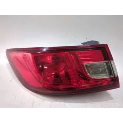 PILOTO TRASERO IZQUIERDO 265553752R 