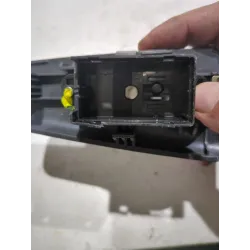 Recambio de botonera puerta trasera izquierda para kia cerato i sedán (ld) 2.0 crdi referencia OEM IAM 621W03620  