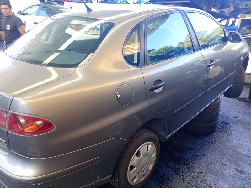 SEAT CORDOBA (6L2)