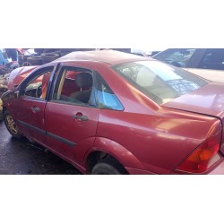 FORD FOCUS I SEDÁN (DFW)