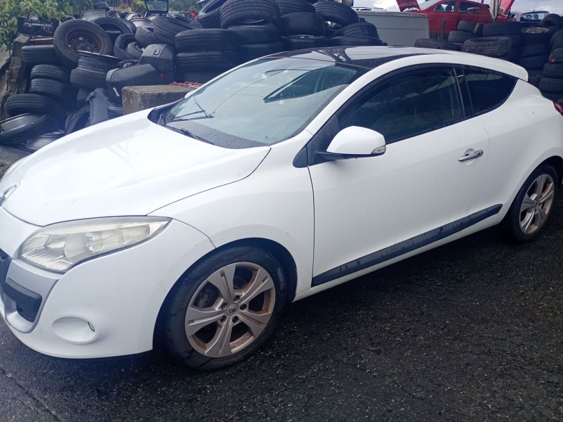RENAULT MEGANE III COUPÉ (DZ0/1_)
