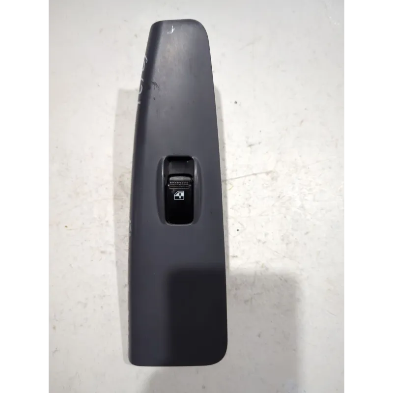 Recambio de mando elevalunas trasero derecho para kia cerato i sedán (ld) 2.0 crdi referencia OEM IAM   