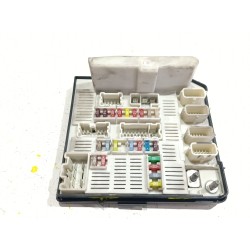 CAJA RELES / FUSIBLES 8200455424G 
