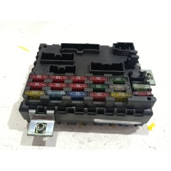 CAJA RELES / FUSIBLES 7755601 