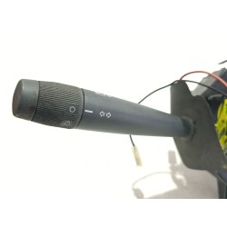Recambio de mando multifuncion para fiat i punto (176) berlina (1993) 55 1.1 referencia OEM IAM B883  