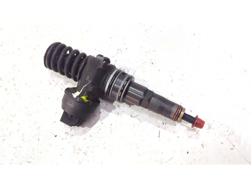 Recambio de inyector para audi a4 b7 (8ec) 2.0 tdi 16v referencia OEM IAM 0414720216  