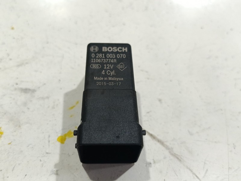 Recambio de caja precalentamiento para opel astra j gtc 2.0 cdti (08) referencia OEM IAM 0281003070  