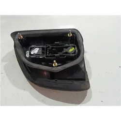 Recambio de piloto trasero derecho para renault safrane (b54)(1994) 2.0 12v (b542, b54e) referencia OEM IAM 7700808304  