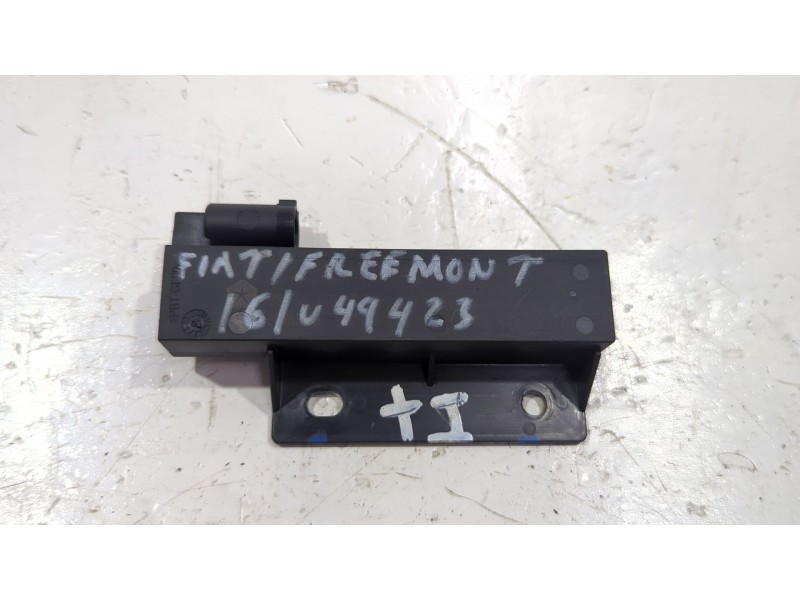Recambio de modulo electronico para fiat freemont (345_) 2.0 jtd 4x4 referencia OEM IAM 68068148AA  