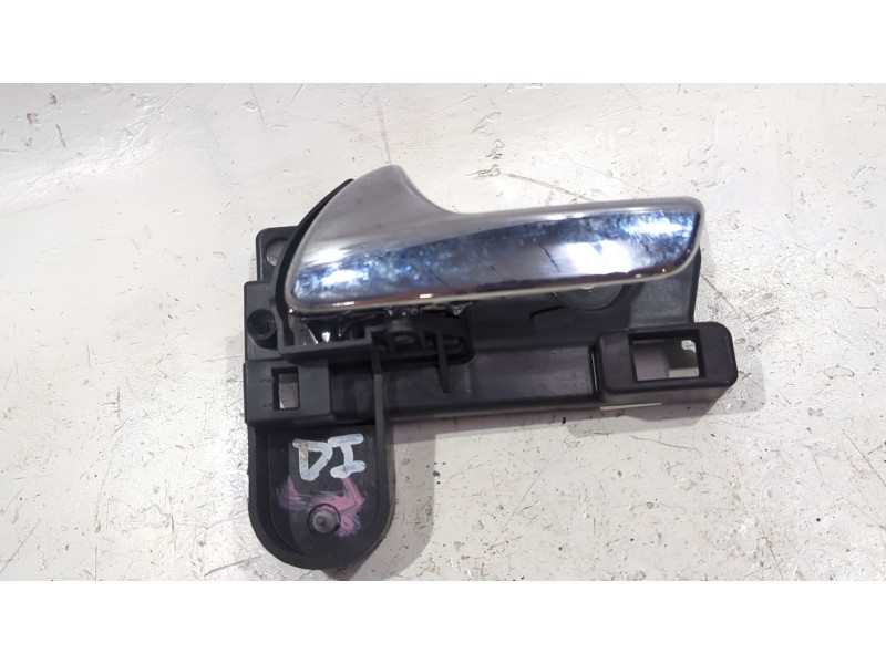 Recambio de maneta interior delantera izquierda para fiat freemont (345_) 2.0 jtd 4x4 referencia OEM IAM 937071  