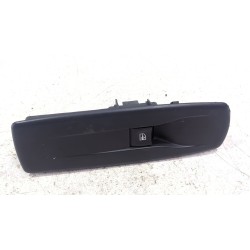 MANDO ELEVALUNAS DELANTERO DERECHO 809600004RB 