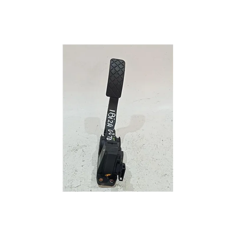 Recambio de potenciometro pedal gas para seat ibiza (6l1)(04.2002) 1.9 tdi referencia OEM IAM 0280752215  