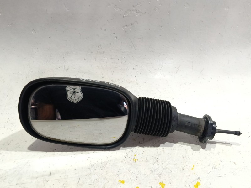 Recambio de retrovisor izquierdo para ford ka (ccq)(1996) 1.3 i referencia OEM IAM e9010113  