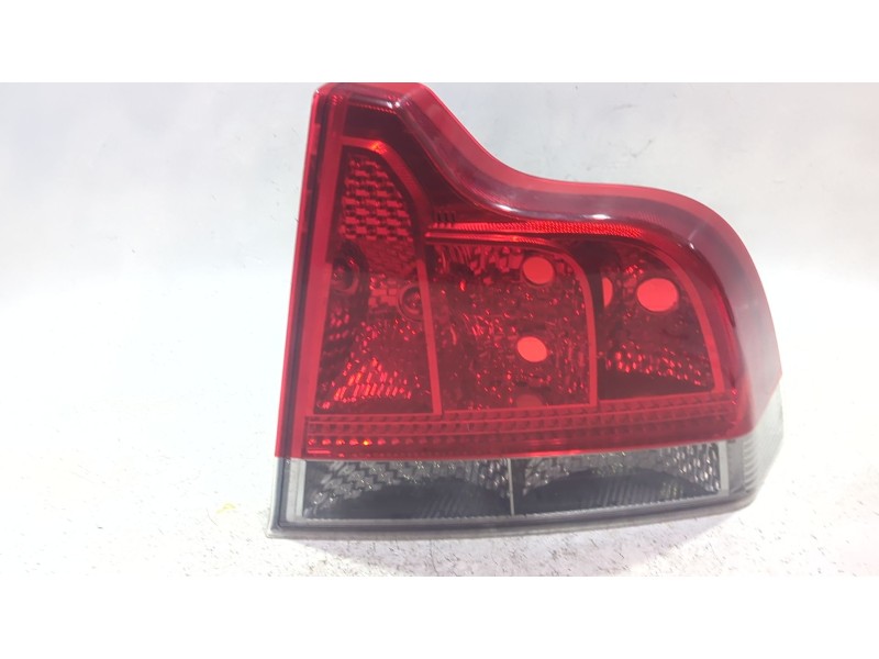 Recambio de piloto trasero derecho para volvo s60 i (384) d5 referencia OEM IAM 30643327  