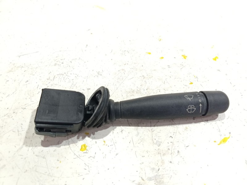 Recambio de mando limpiaparabrisas para nissan atleon 3.0 150 cv 110 kw referencia OEM IAM   