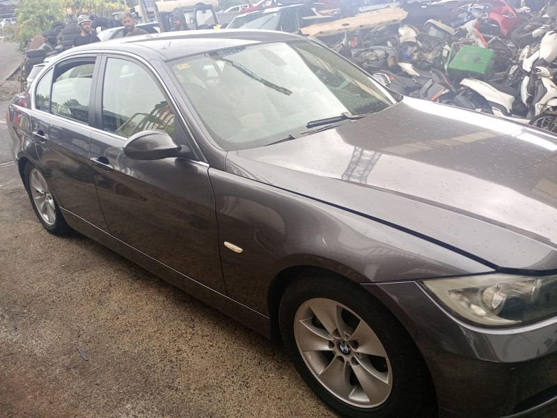 bmw 3 (e90) del año 2005