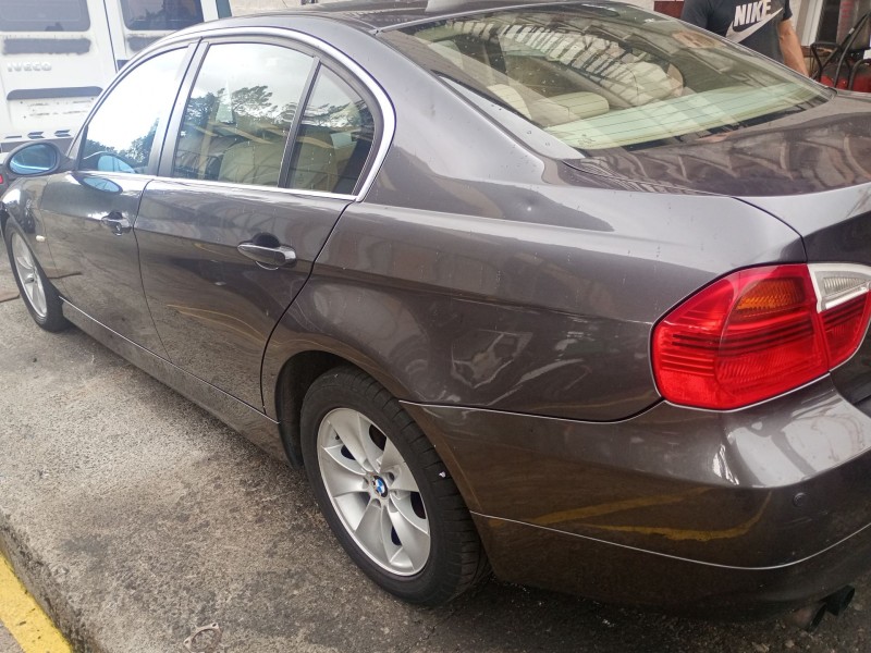 bmw 3 (e90) del año 2005