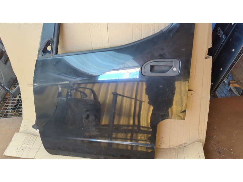 Recambio de puerta delantera izquierda para nissan nv200 furgoneta 1.5 dci 85 (m20, m20m) referencia OEM IAM   