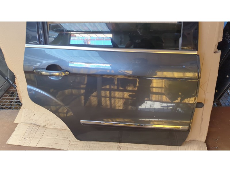 Recambio de puerta trasera derecha para ford galaxy ii (wa6) 2.0 tdci referencia OEM IAM   