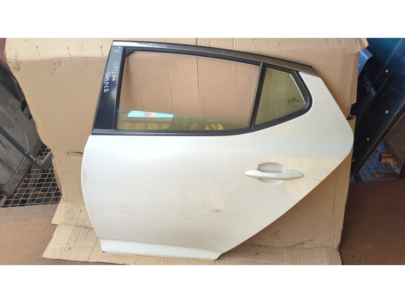 Recambio de puerta trasera izquierda para kia optima (fsgds6b) 1.7 crdi referencia OEM IAM   