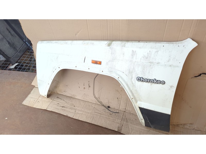 Recambio de aleta delantera izquierda para jeep cherokee (xj)(1987) 2.1 td [2,1 ltr. - 59 kw turbodiesel] referencia OEM IAM   